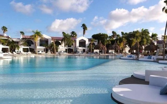 Van der Valk Plaza Beach Resort Bonaire
